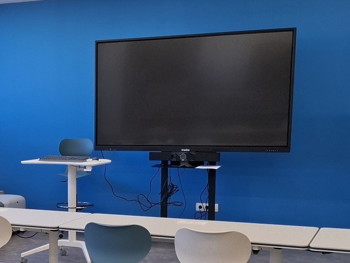 Pantalles interactives